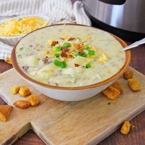 Instant Pot Bacon Cheeseburger Soup | Camping Meals