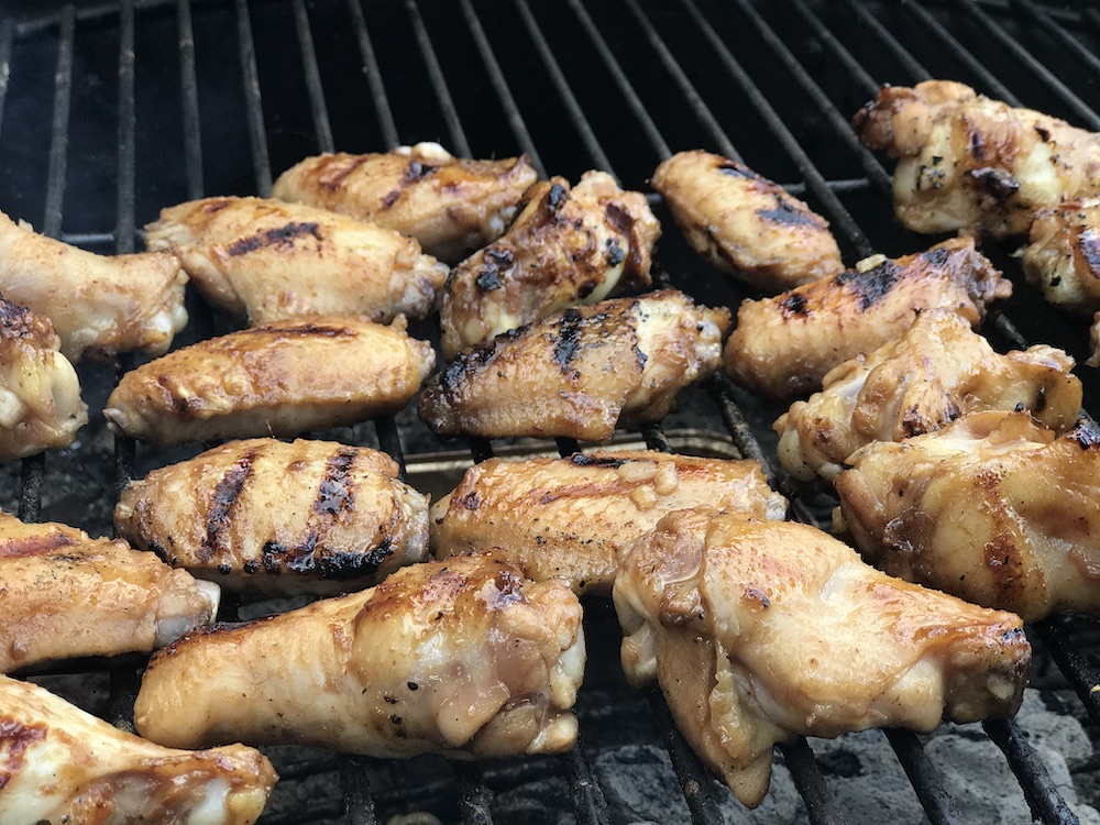Grilling chicken wings